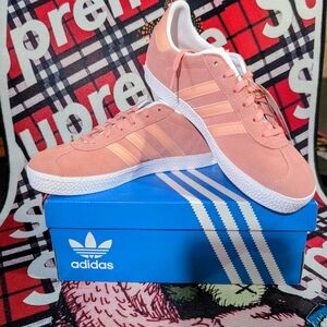 Adidas Gazelle JP5541 Women's Pink Sneakers